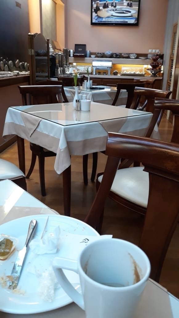 埃琳纳酒店-官方