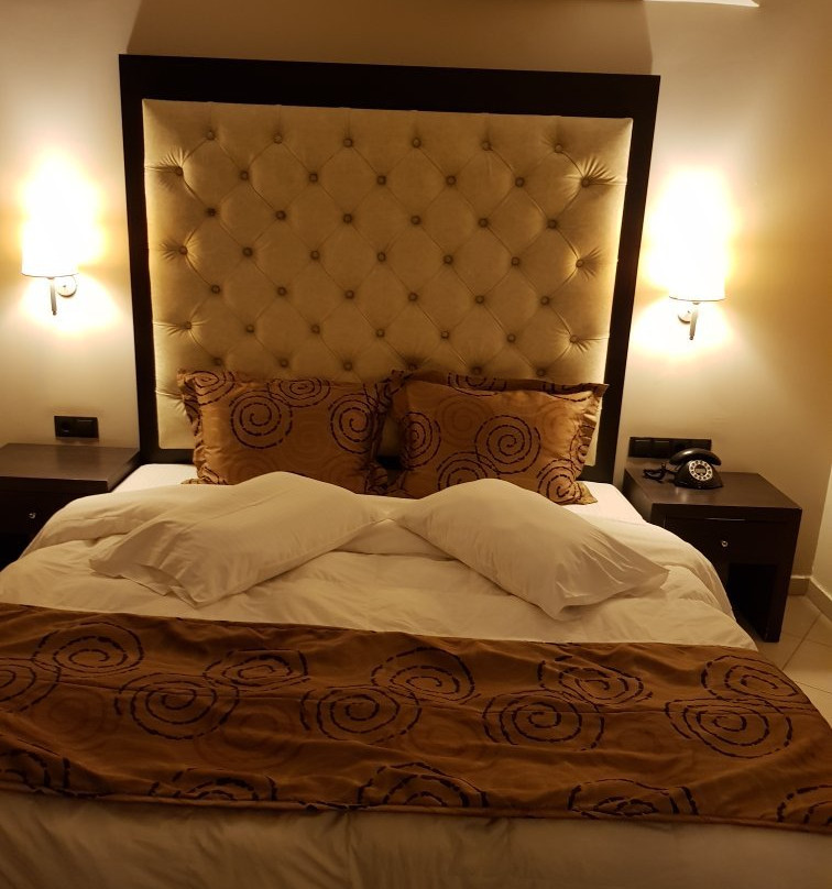 Amalias Hotel主图