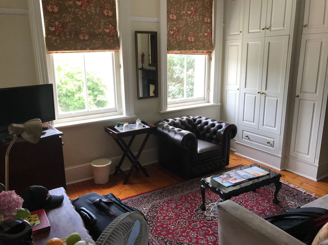 Brooklands House主图