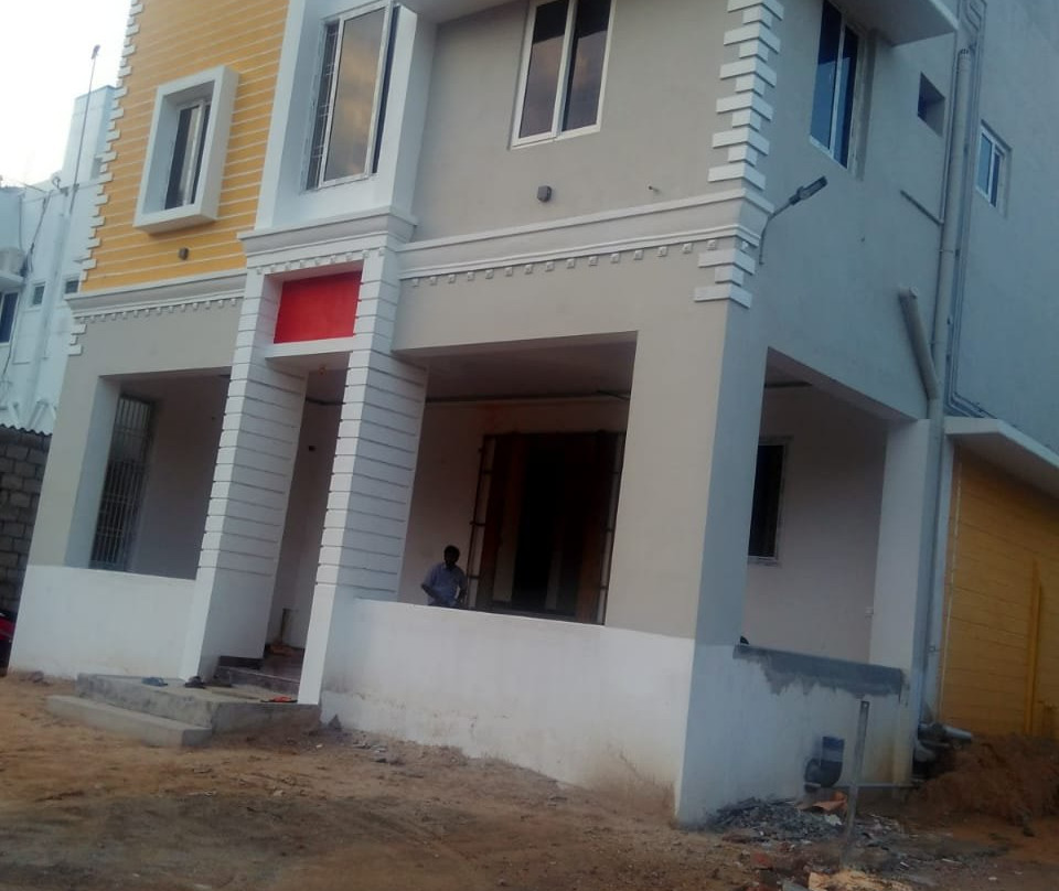 Hotel Gayathri