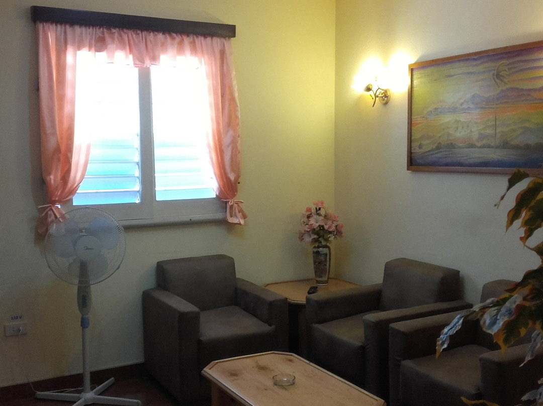 Adrian & Tonia主图