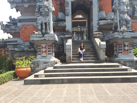 Hellonolan Travel-雅加达必去景点