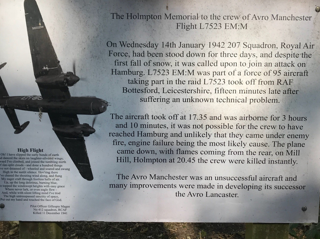 Avro Manchester L7523 Memorial景点图片