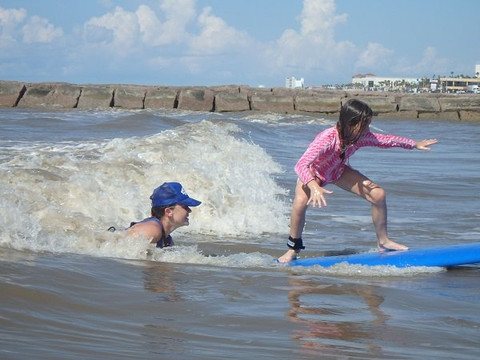 C-Sick Surfin'-盖维斯顿必去景点