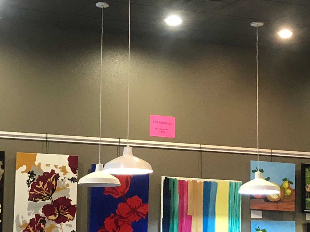 Elkins餐馆和美食-Red Kite Coffee