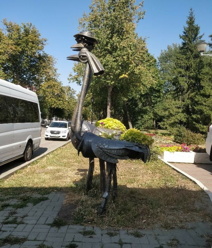 Sculpture Ostriches in Love景点图片