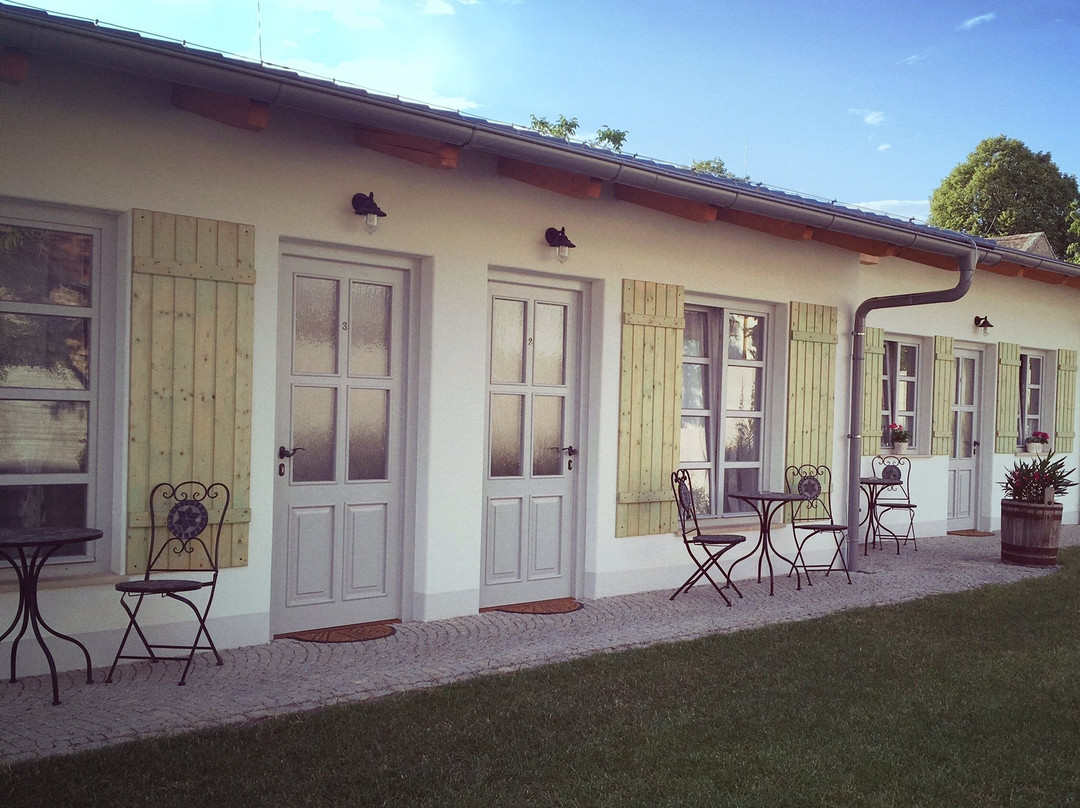La Bobul Apartments