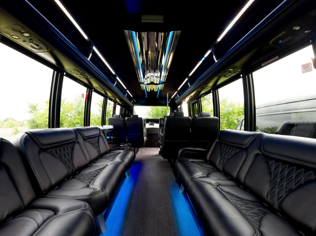 Krystal Luxury Transportation-奥斯丁必去景点