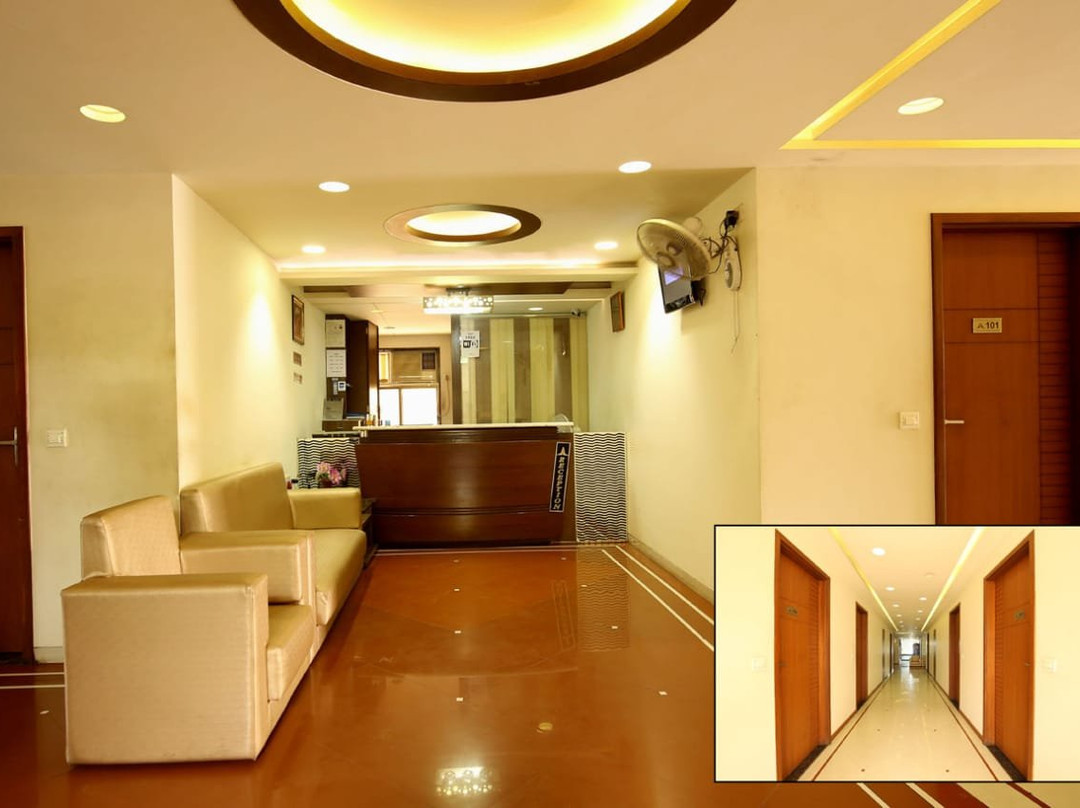 OYO 2430 Hotel Apex主图