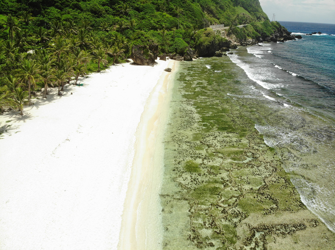 Homoron White Beach-Basco必去景点