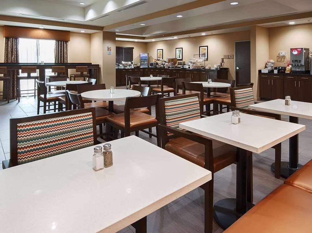 艾尔曼多夫贝斯特韦斯特优质酒店主图