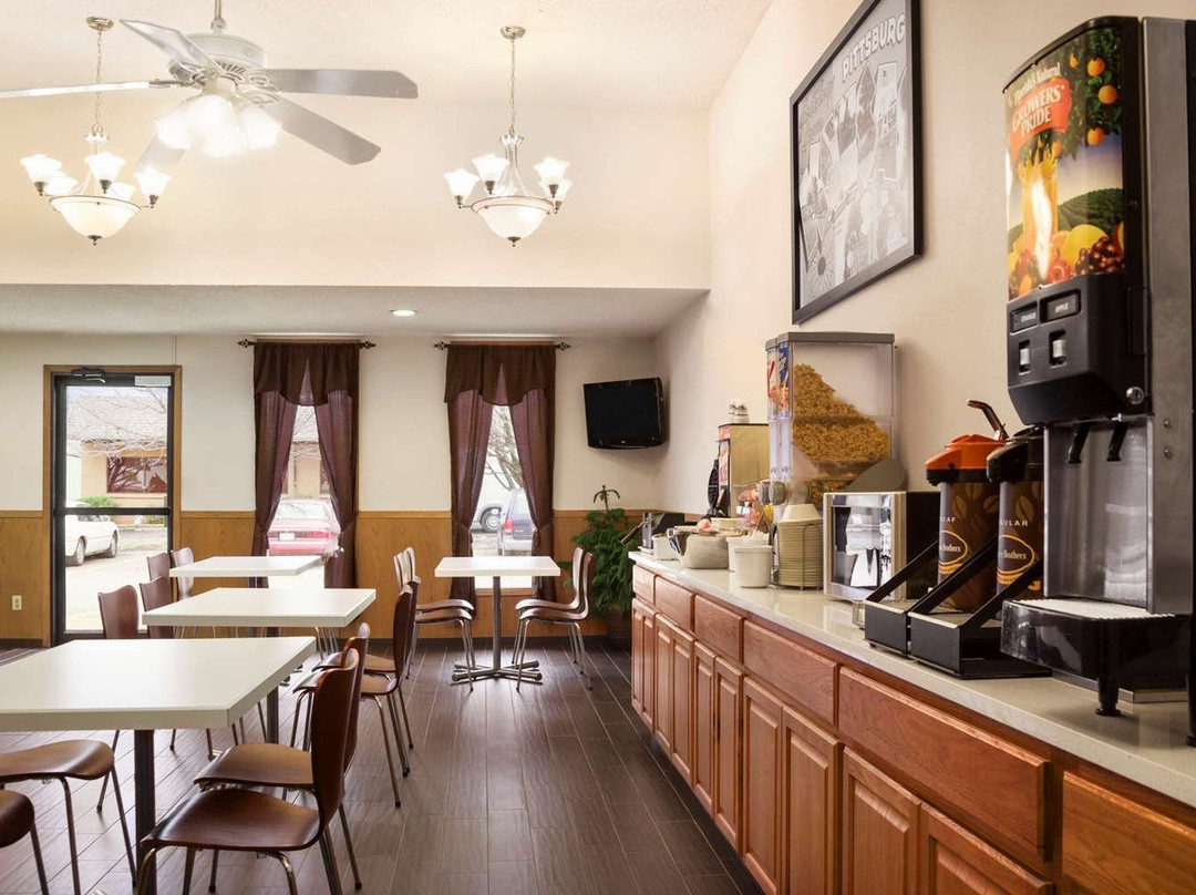 Americas Best Value Inn Pittsburg主图