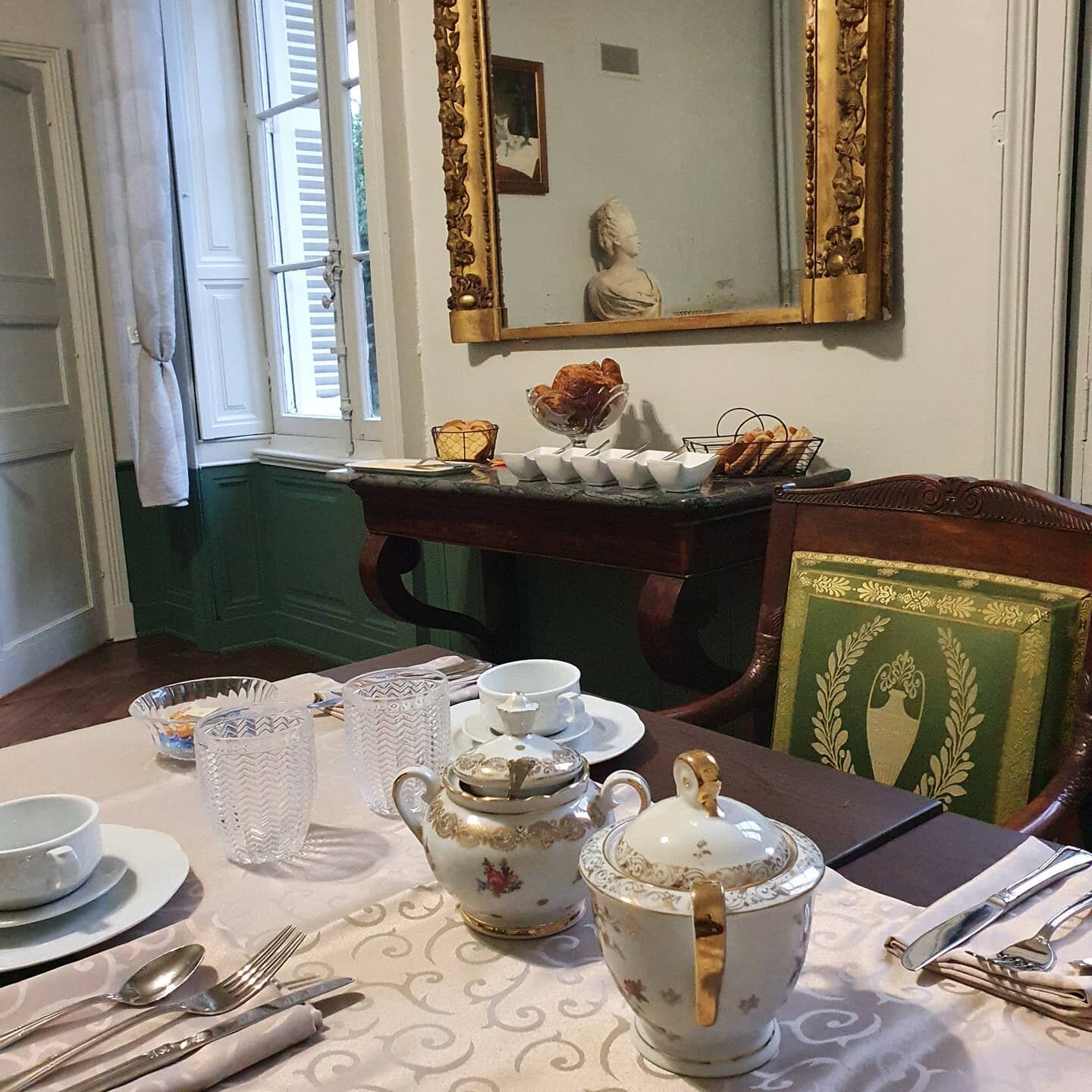 Chateau L'Escale-餐饮