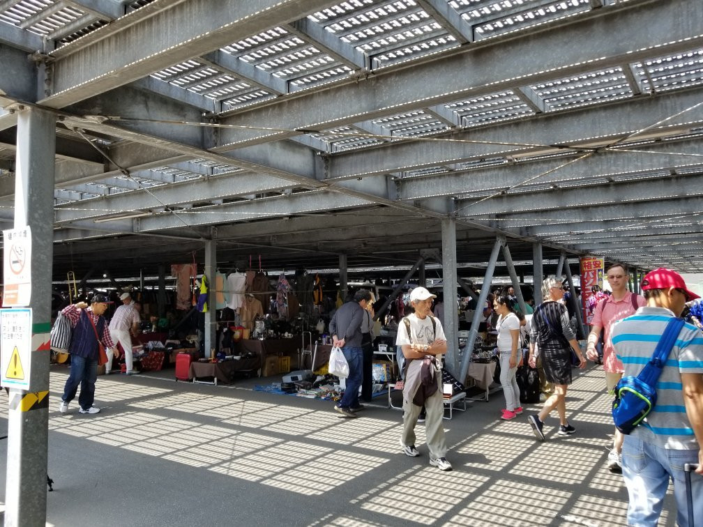 Tokyo City Flea Market Oi Keibajo景点图片