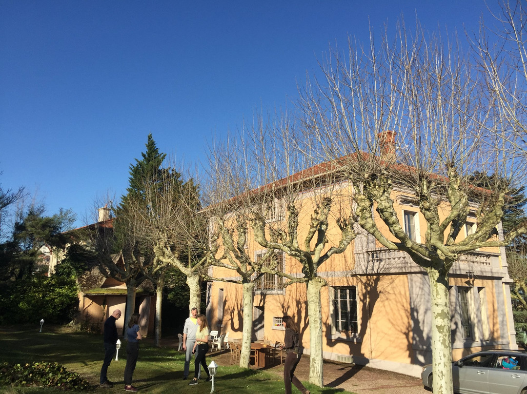 Villa Castel Chambres d'Hôtes & Maison meublée主图
