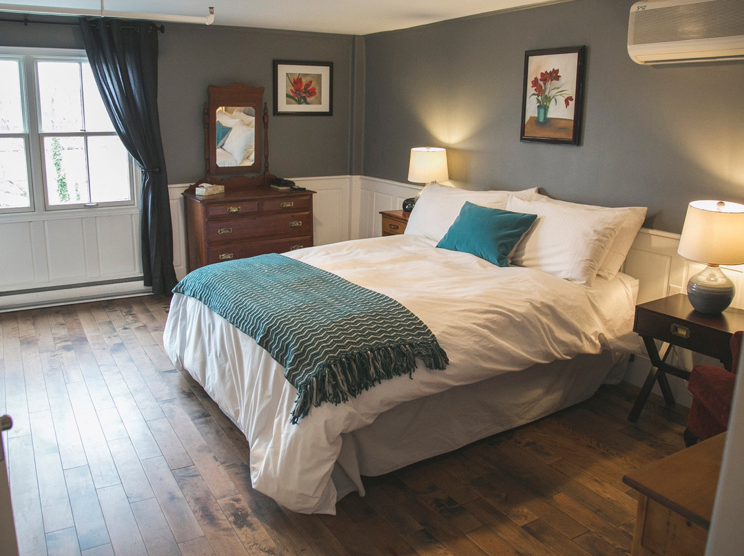 Lane's Privateer Inn主图