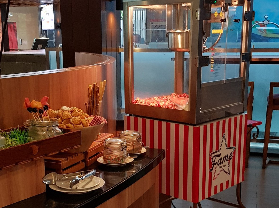 Fame Hotel Sunset Road, Kuta - Bali主图