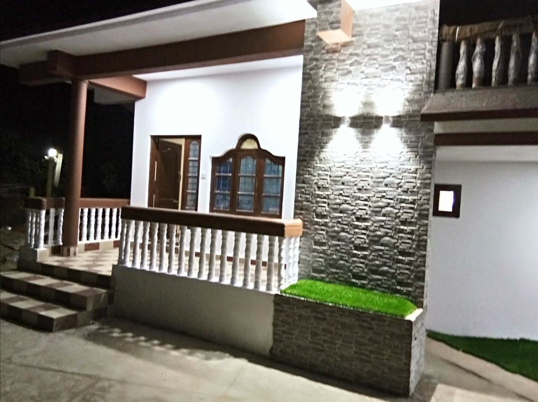 Misty Villa Resort主图
