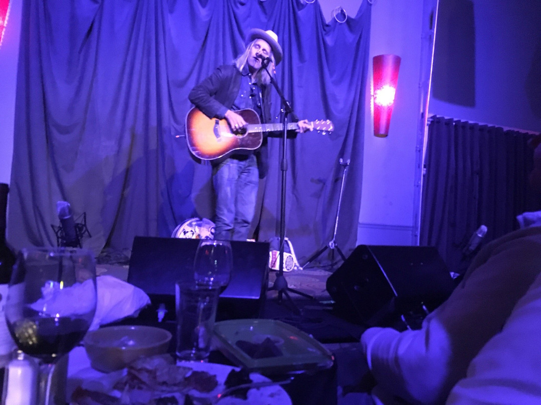 Main Street Crossing-Tomball必去景点