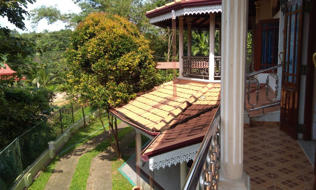 Royal Grand Tourist Hotel