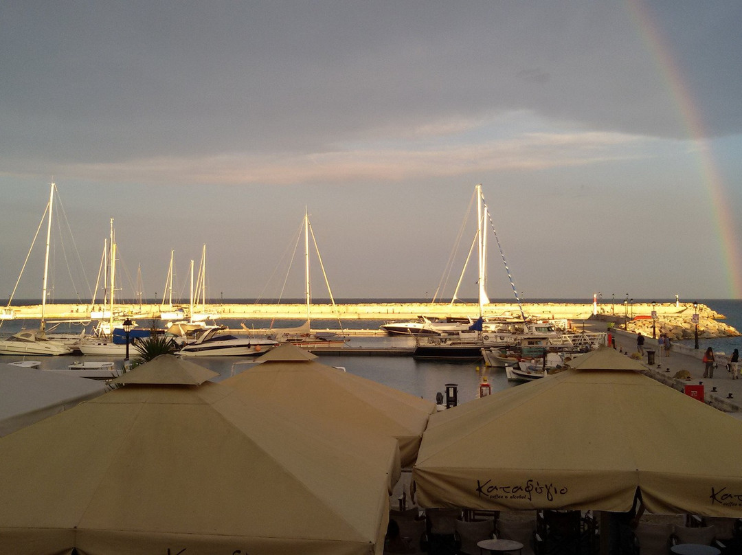 Katafygio-Paralio Astros必去景点