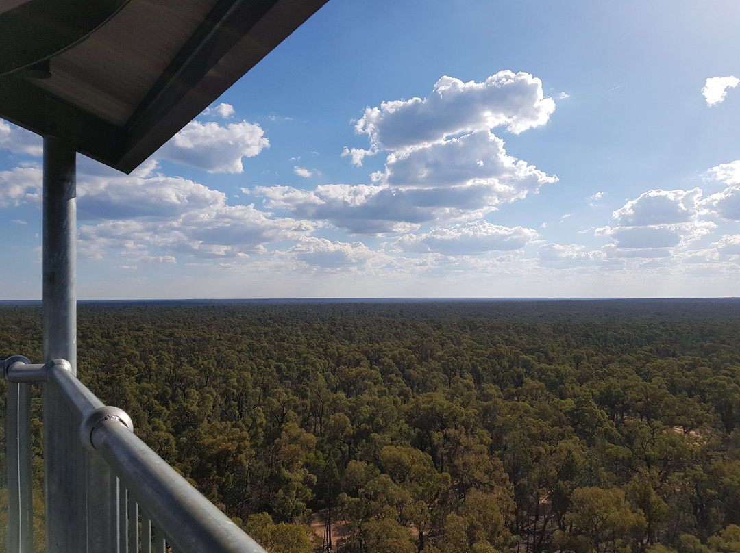 Salt Caves Fire Tower-Baradine必去景点