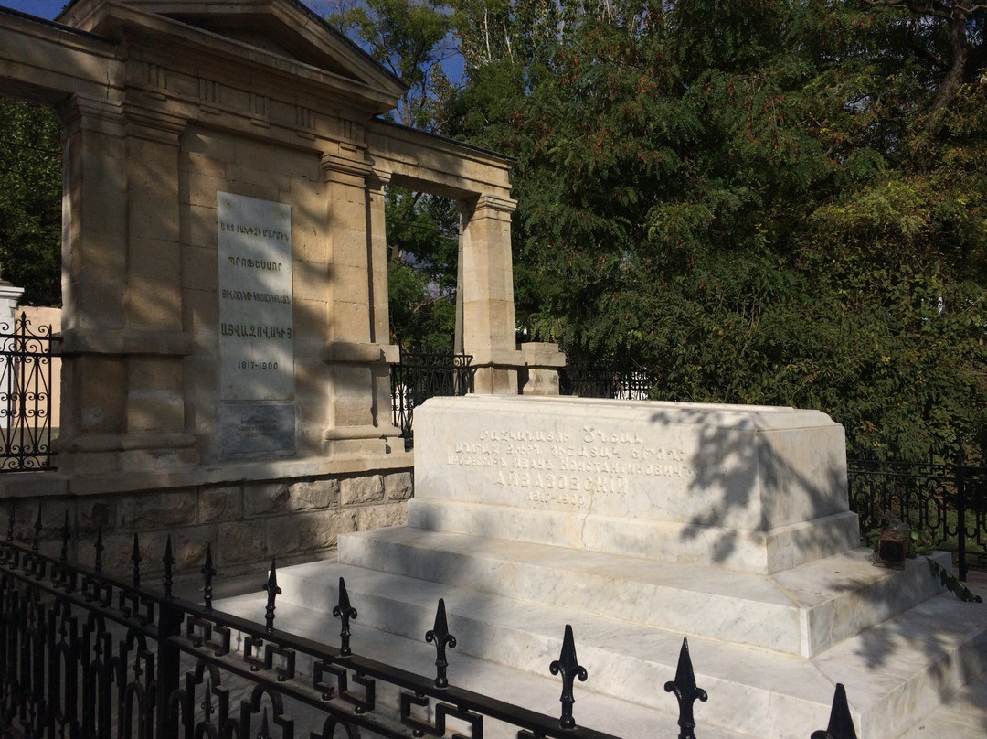 Tomb of I.K. Aivazovskiy-Feodosia必去景点