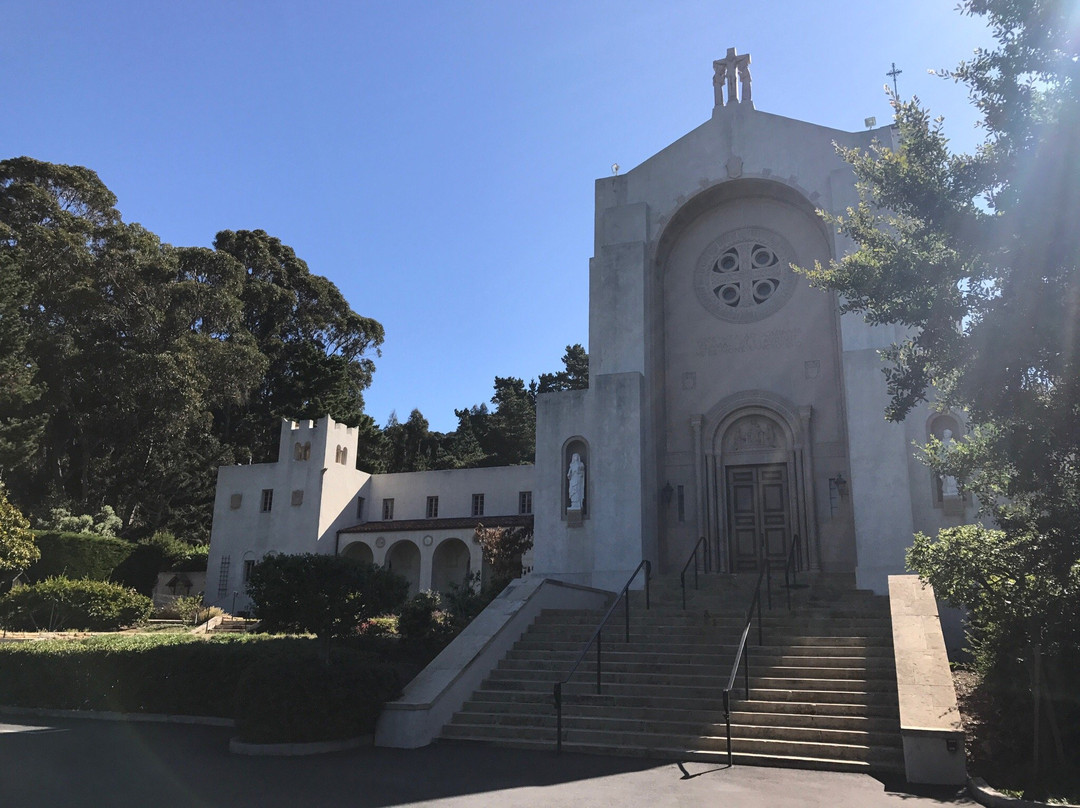 Carmelite Monastery-卡梅尔必去景点