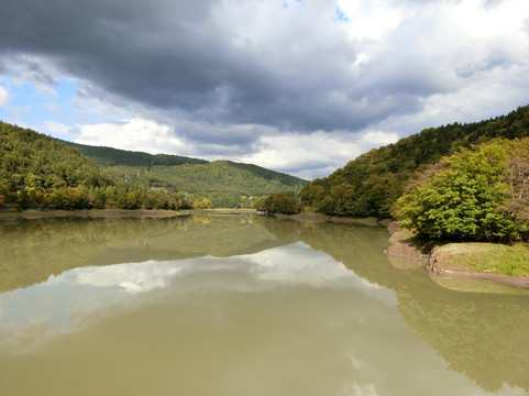 Shimizusawa Dam Lake-夕张市必去景点