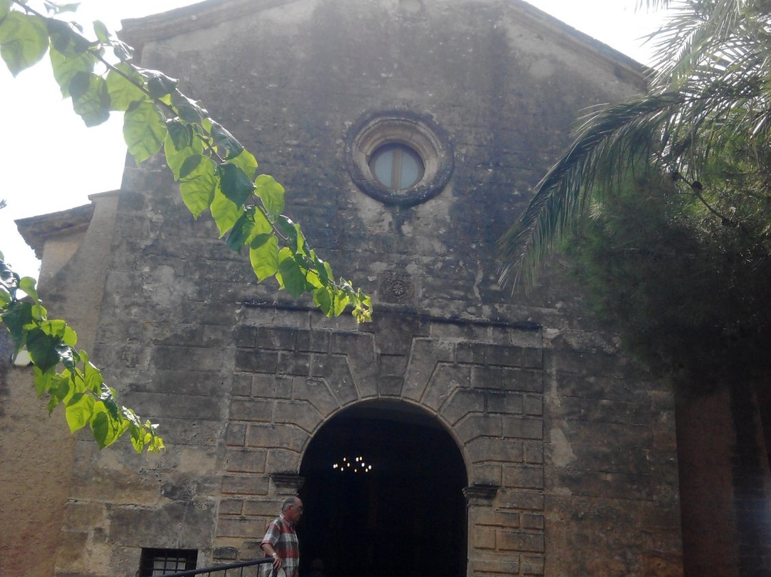Ermita Mare de Deu de Bara景点图片