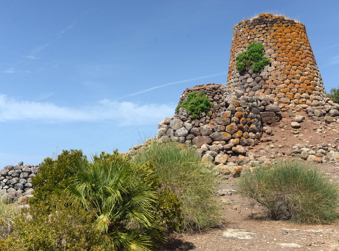 Borore旅游景点-Nuraghe Santa Barbara