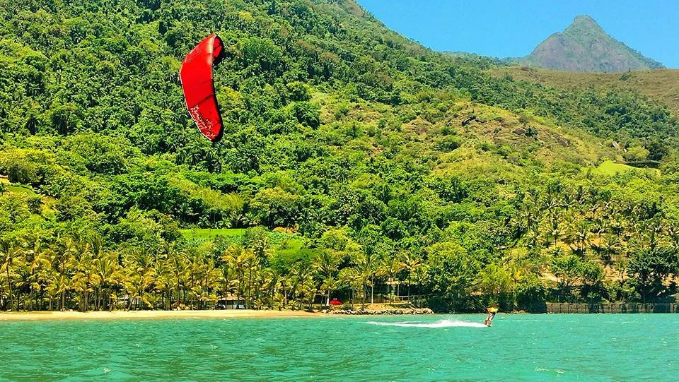 Kitesurf Ilhabela - Escola-伊利亚贝拉必去景点