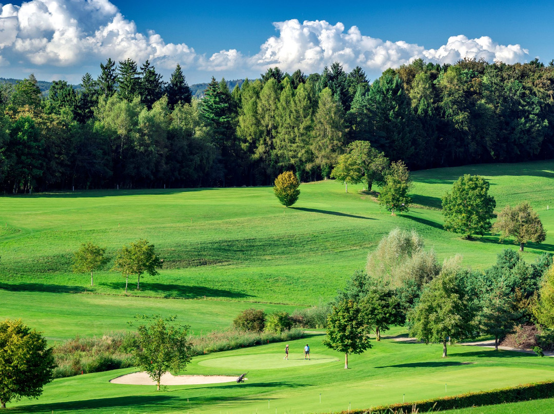 Lavaux Golf Club景点图片