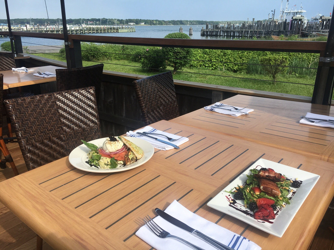 PORT Waterfront Bar & Grill