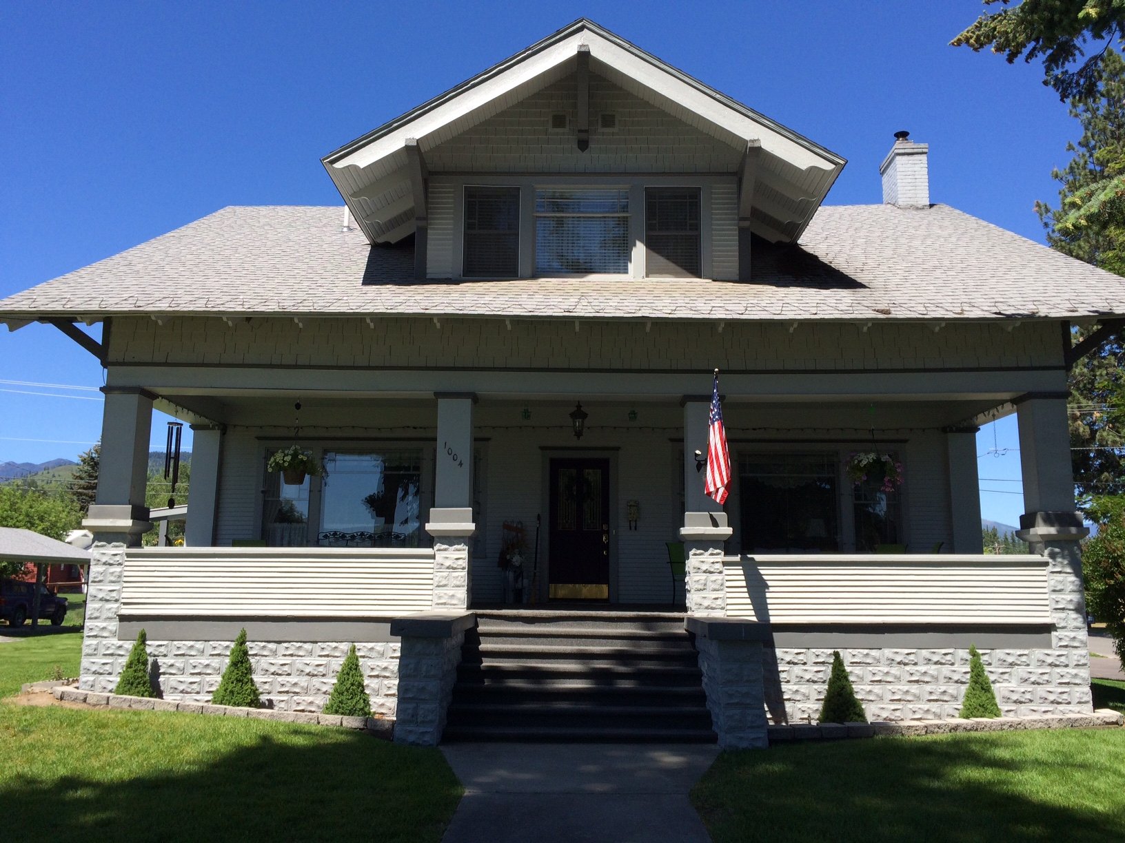 Huckleberry House B & B-官方