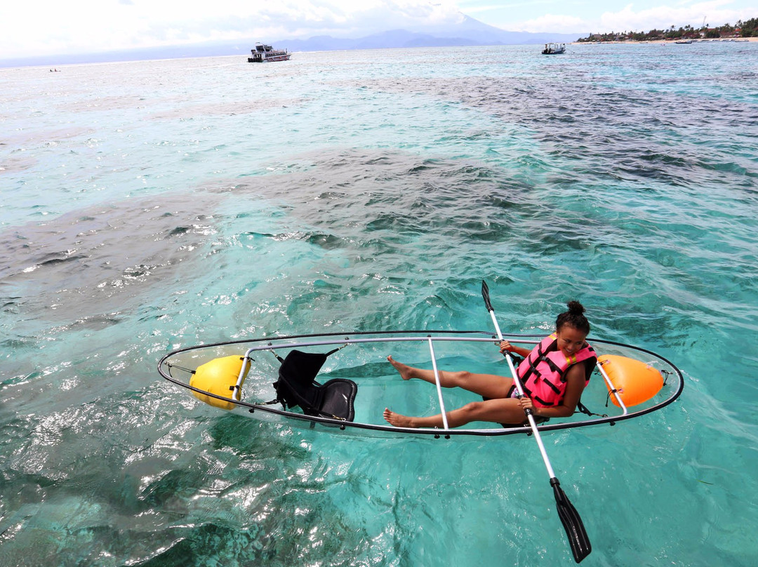 See Through & Clear Bottom Kayaks Gili Islands-吉利特拉万安必去景点