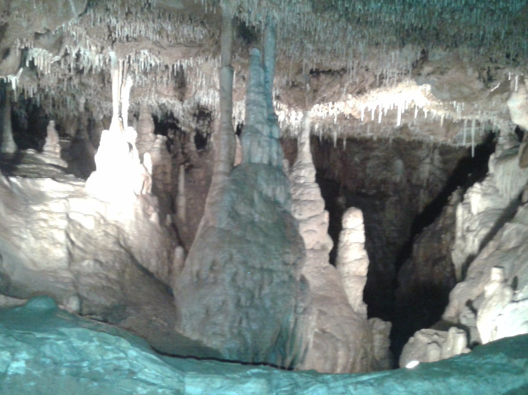 Cave Balcarka-Ostrov u Macochy必去景点
