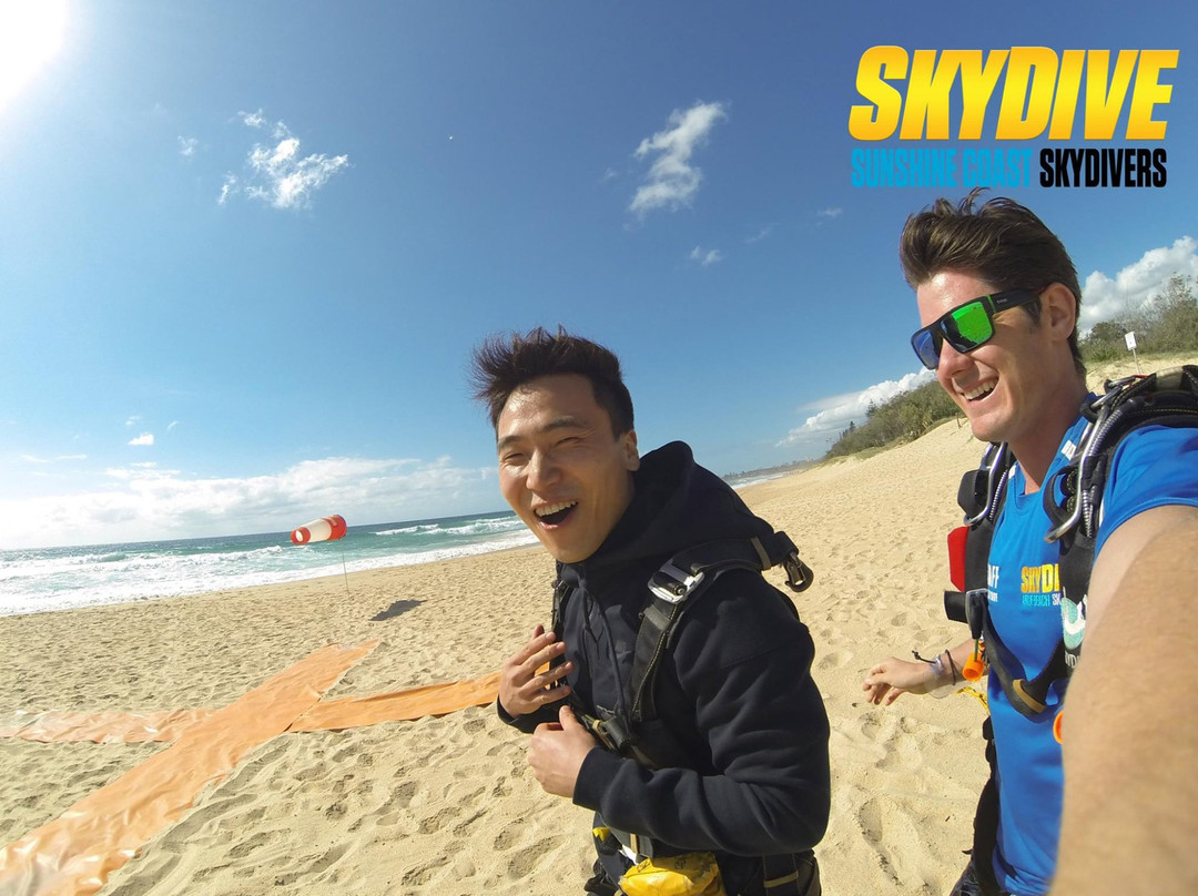 Sunshine Coast Skydivers景点图片