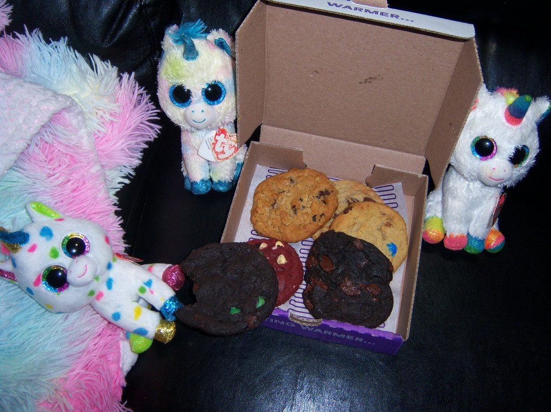 Insomnia Cookies