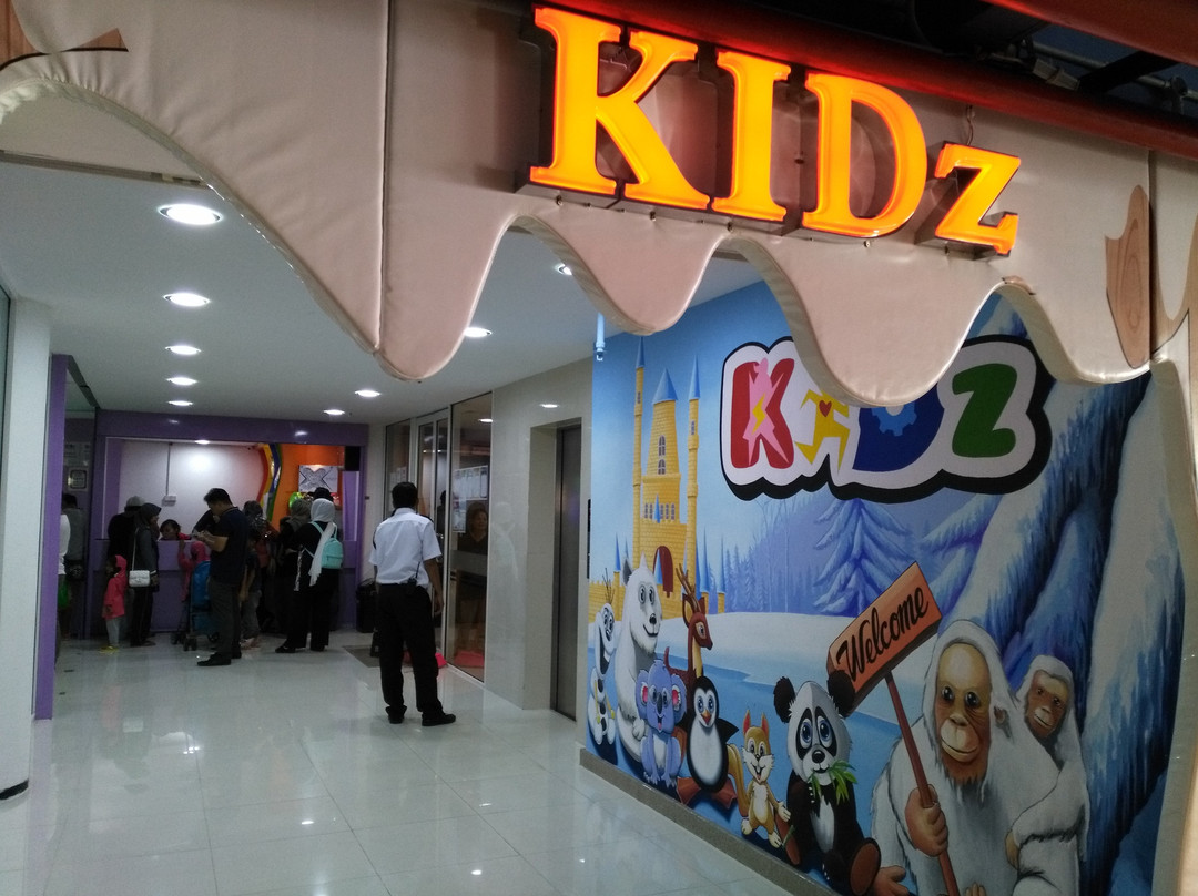 KIDz Family Playground景点图片