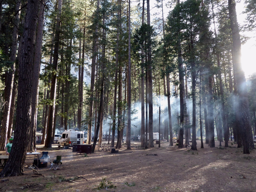 Upper Pines Campground主图