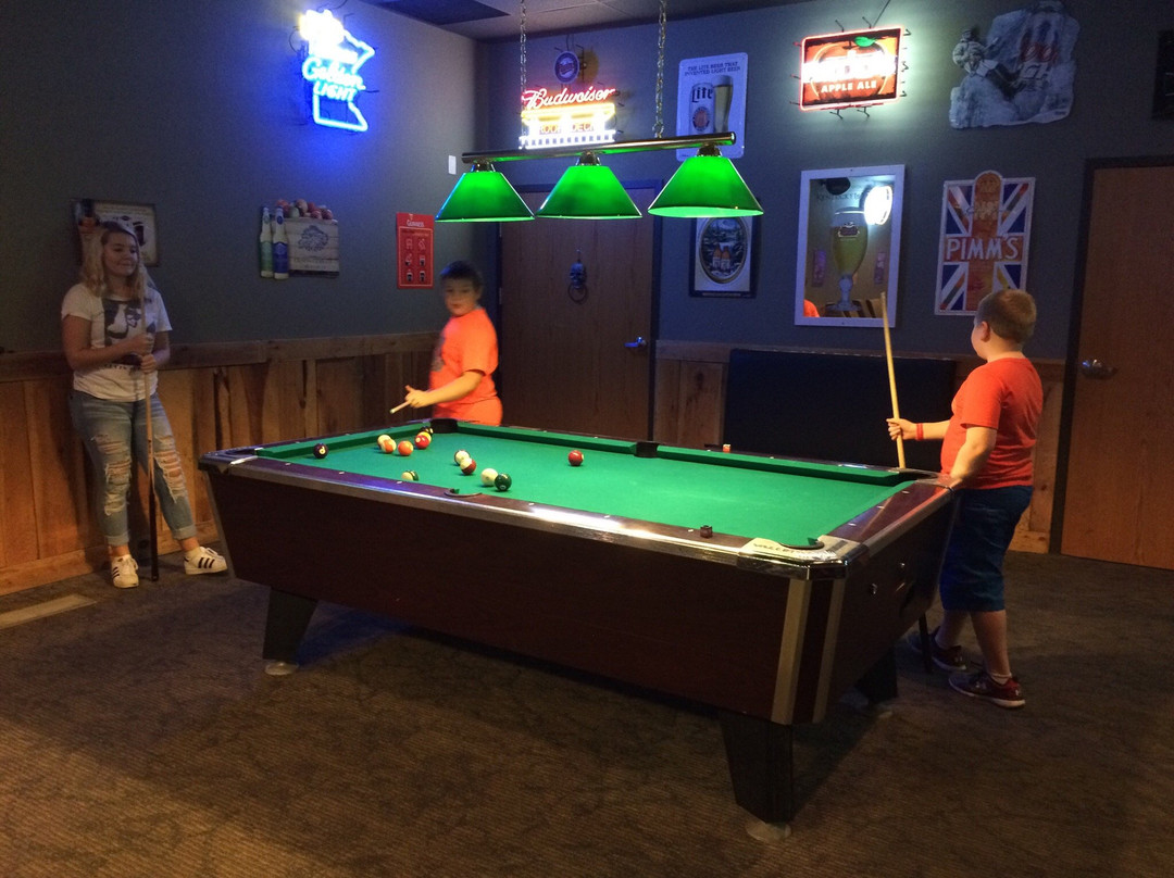 Minnetrista餐馆和美食-Surfside Bar & Grill