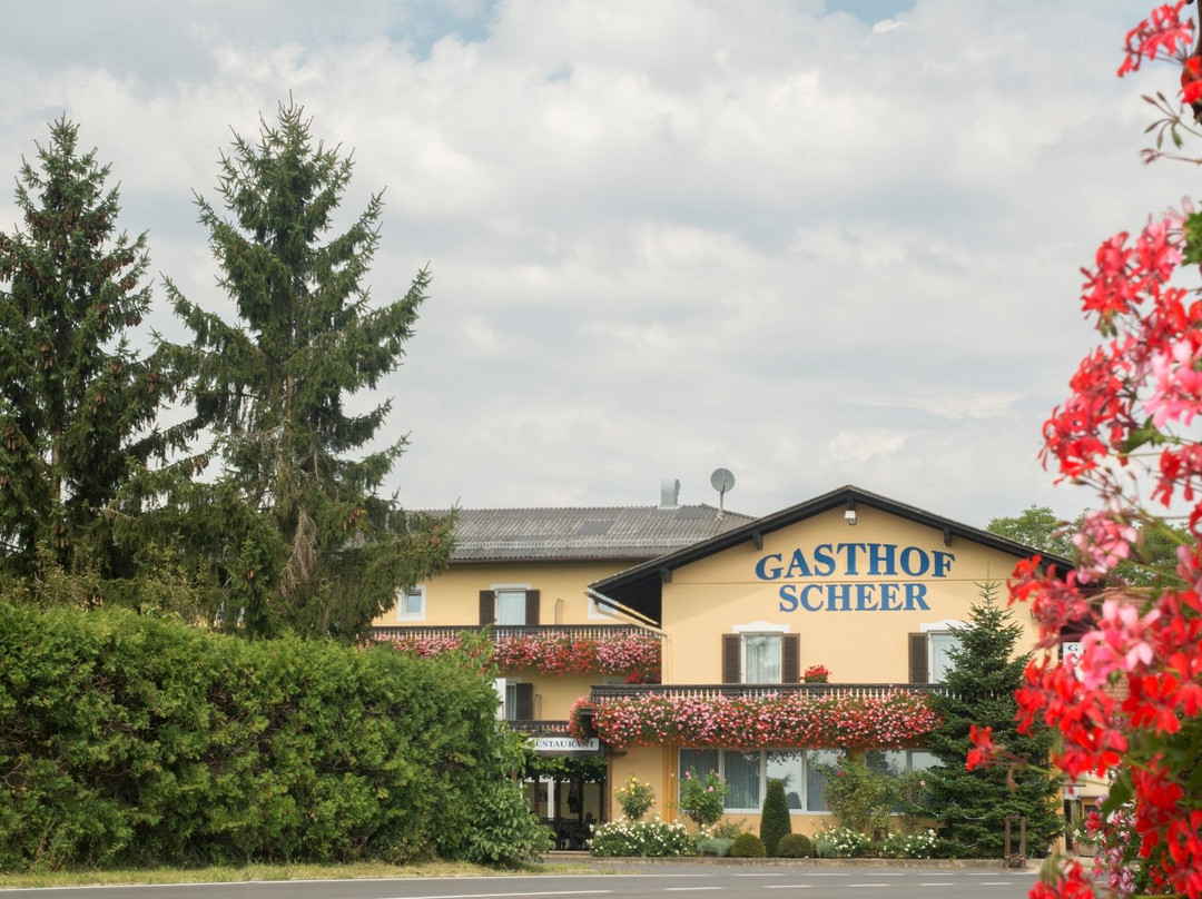 Sankt Anna am Aigen酒店住宿-Feriendomizil Gasthof Scheer