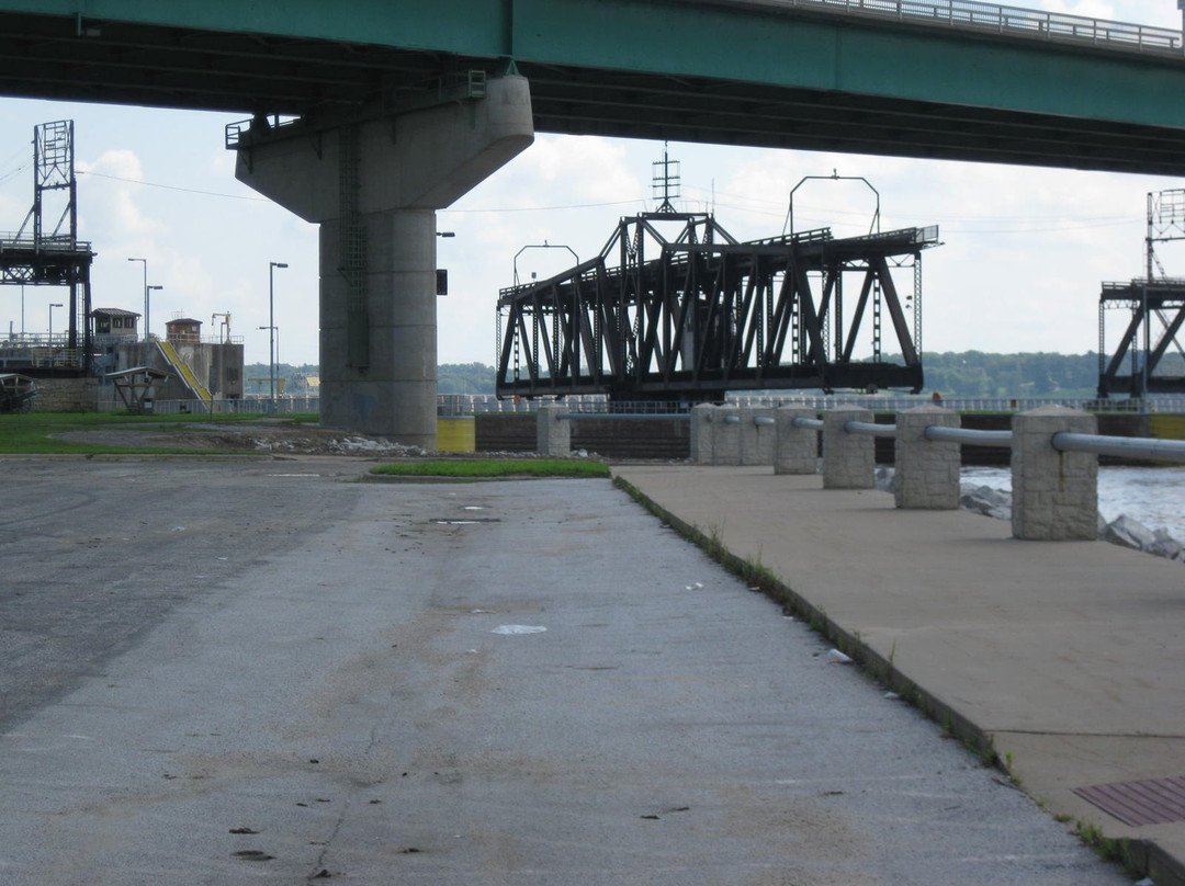 Bridge Observation Deck-Keokuk必去景点