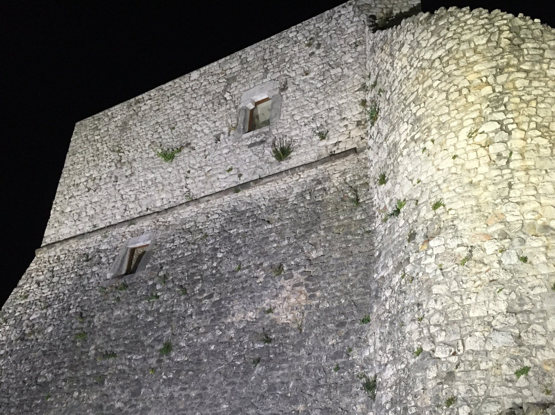 Castello medievale dei Sanframondo景点图片