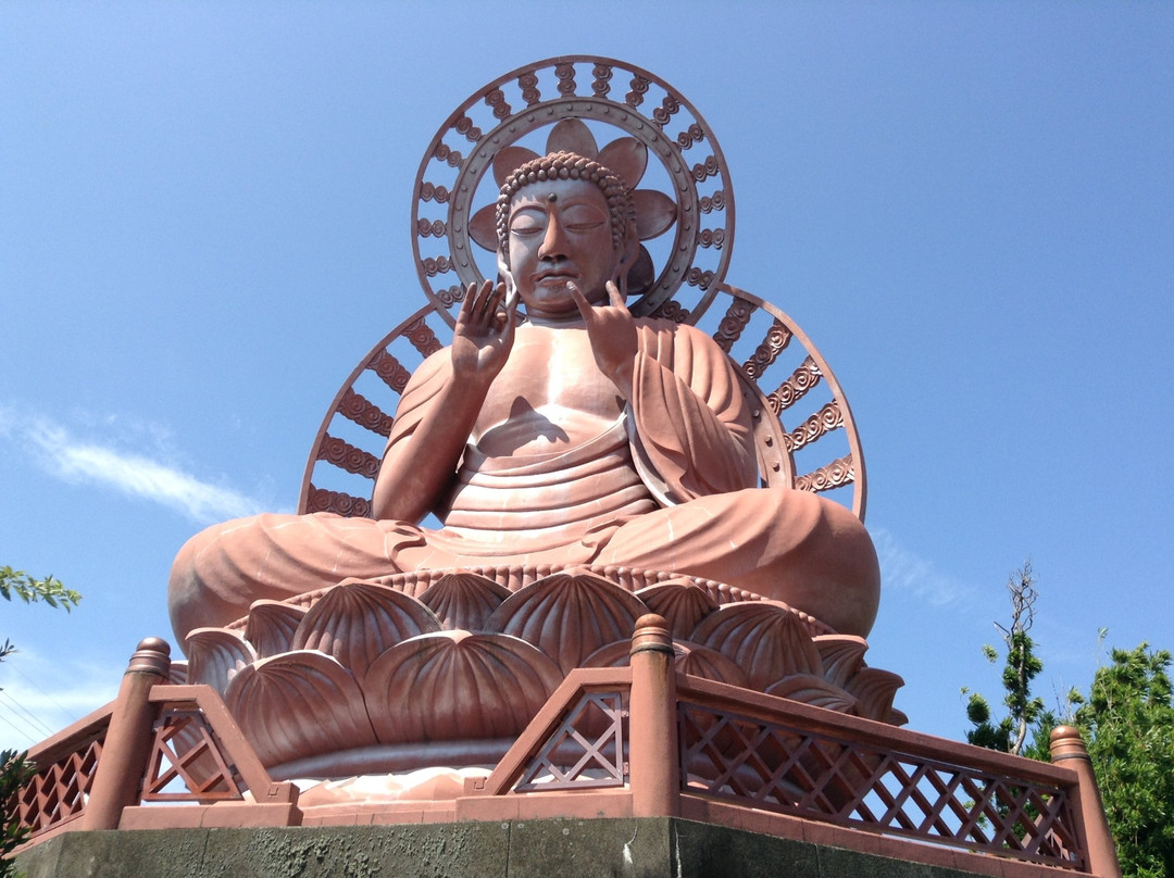 Buddha Statue of Kariyado-西尾市必去景点