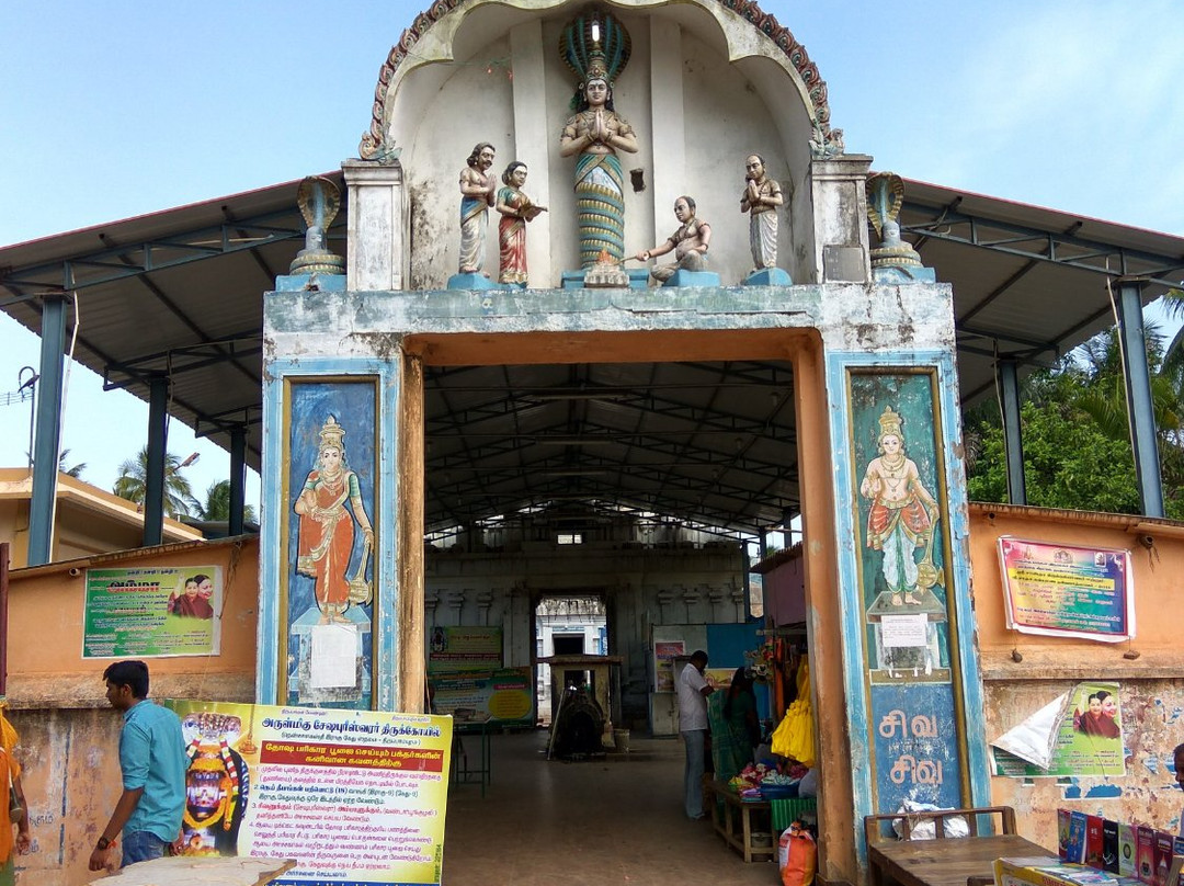 Seshapureeswarar Temple-Thirupampuram必去景点