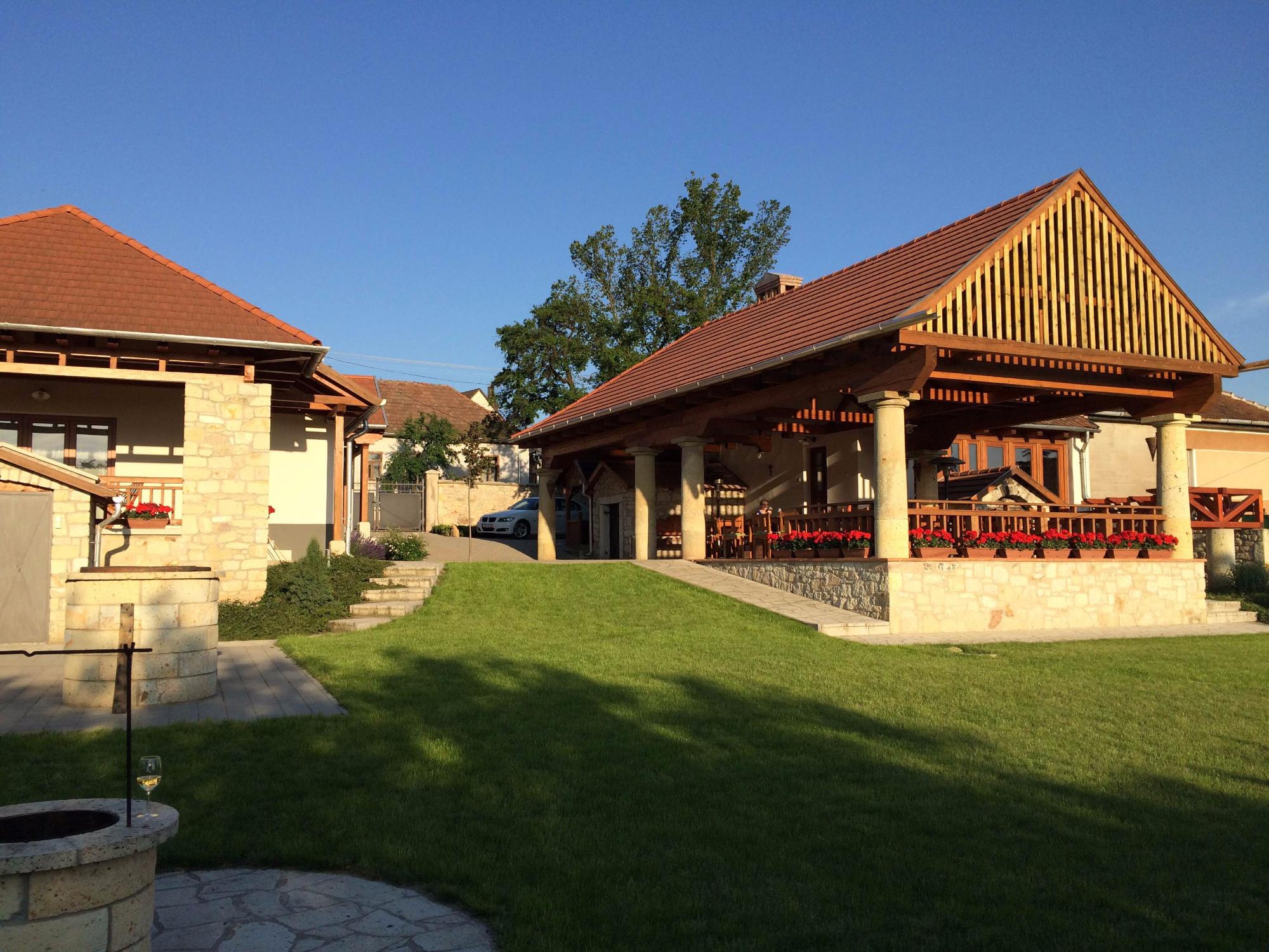 Zsirai Guesthouse-浴室