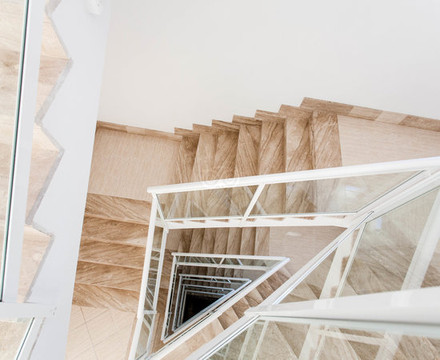 卡拉米约尔花园酒店