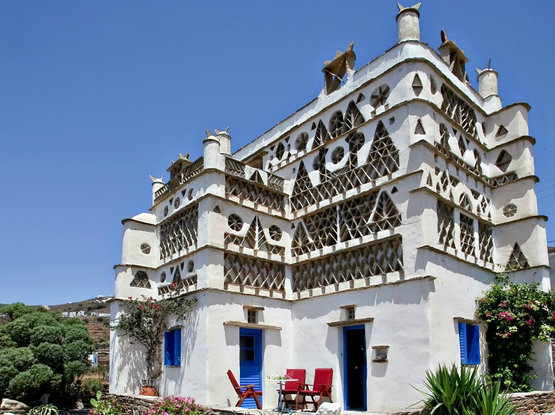 Tinos Habitart